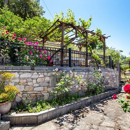 Διαμέρισμα Etherio House *